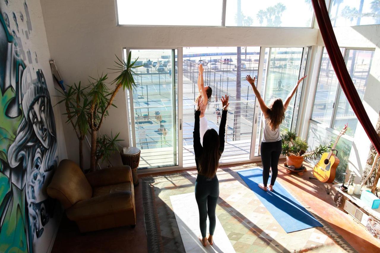Ocean Front Vortex Female Hostel Private Rooms Free Bikes 로스앤젤레스 외부 사진