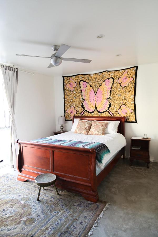 Ocean Front Vortex Female Hostel Private Rooms Free Bikes 로스앤젤레스 외부 사진