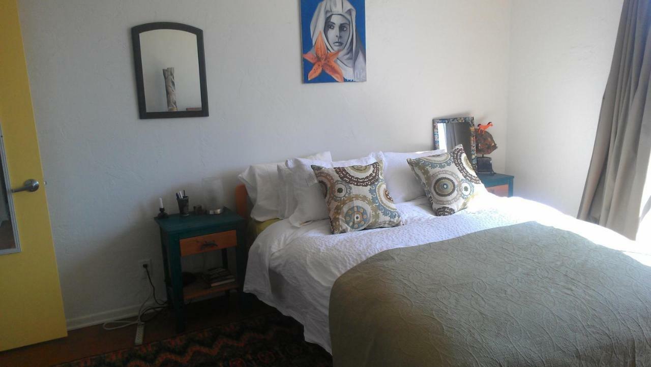 Ocean Front Vortex Female Hostel Private Rooms Free Bikes 로스앤젤레스 외부 사진